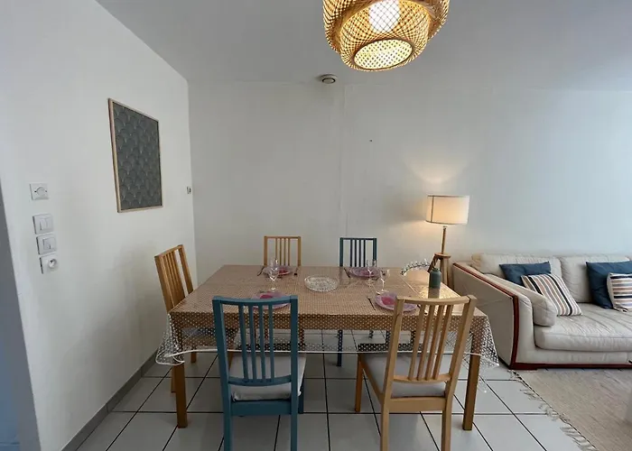 Maison Calme Avec Terrasse - Calypso